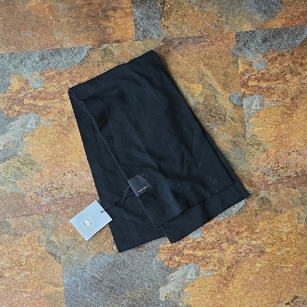 Canada Goose Ladies Merino Wool Scarf Black - Picture 1 of 6
